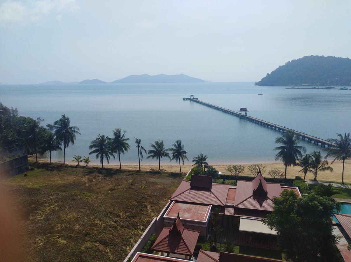 Point Of View Condos, Tranquility Bay, 코창 외부 사진